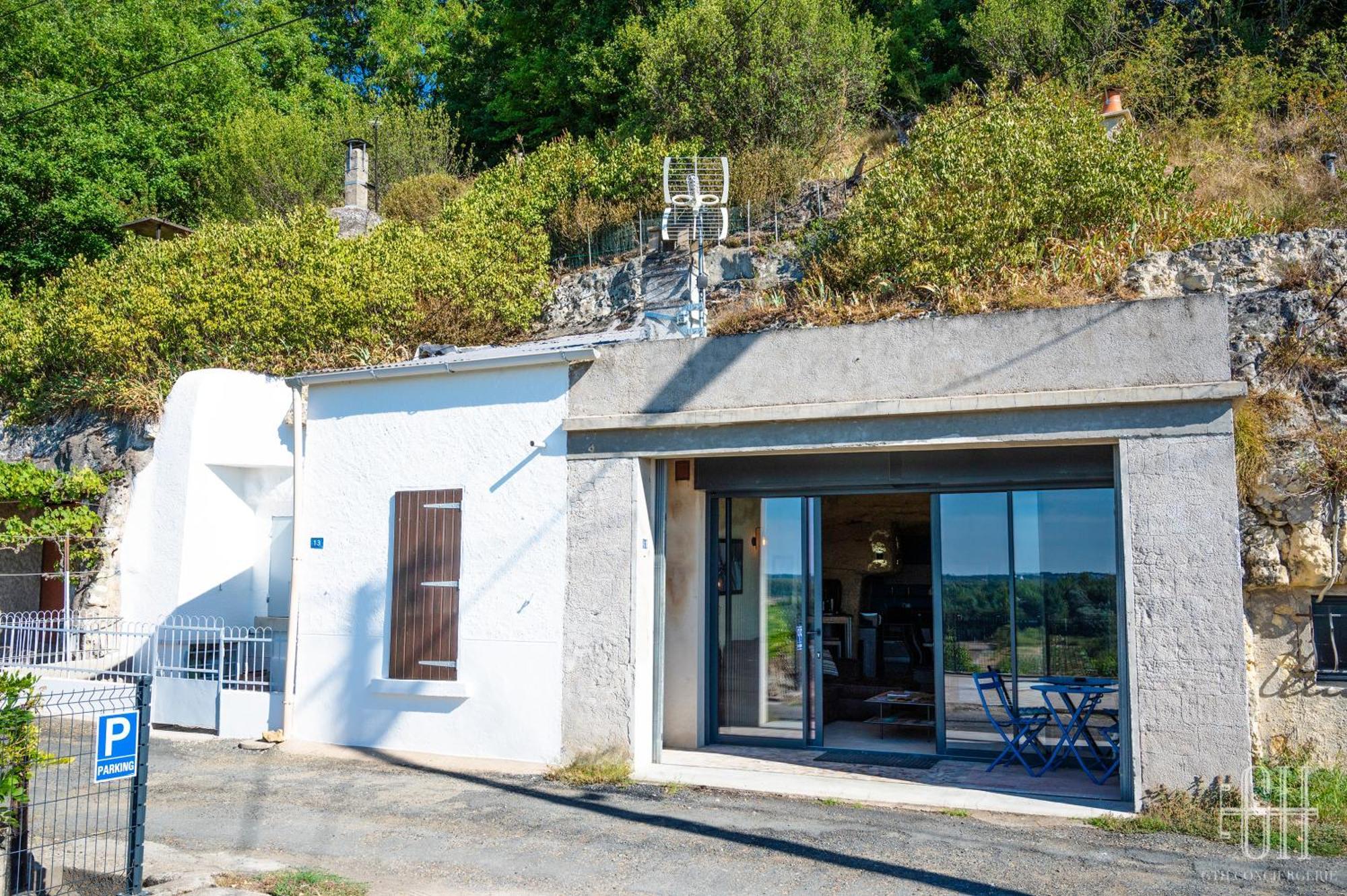 La Troglo - Maison Typique De Notre Region *